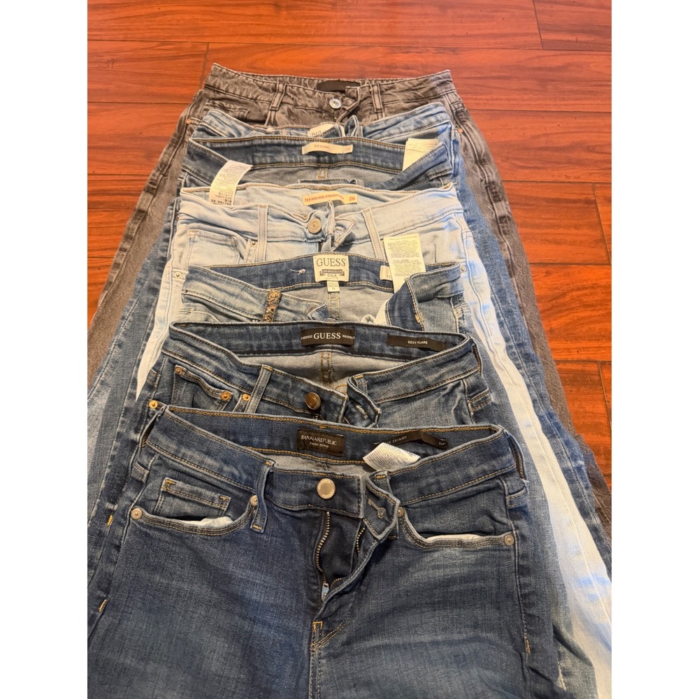 7pc Womens Jeans Bundle Sz 26 Zara Levis Banana Republic Guess Denim Lot - Picture 3 of 3